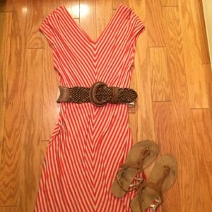 🎯SOLD🎯🌞Chevron Print Hi-Lo Dress🌞