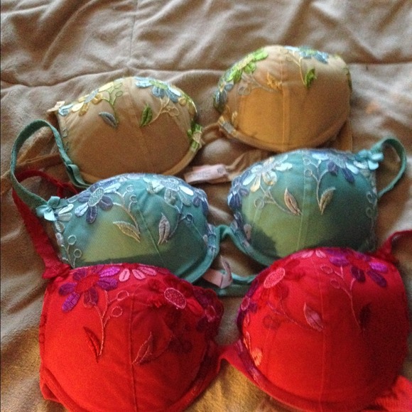 Victorias Secret 34c bra bundle