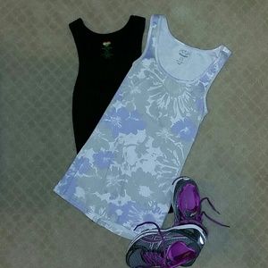 Old Navy ribbed tank tops