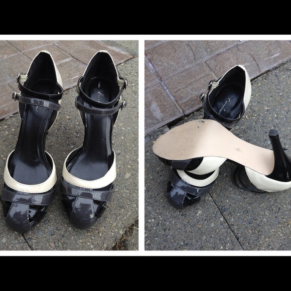 🎉 HOST PICK 🎉 BEAUTIFUL PATENT PUMP - Picture 2 of 2