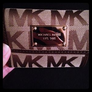 Michael Kors wallet