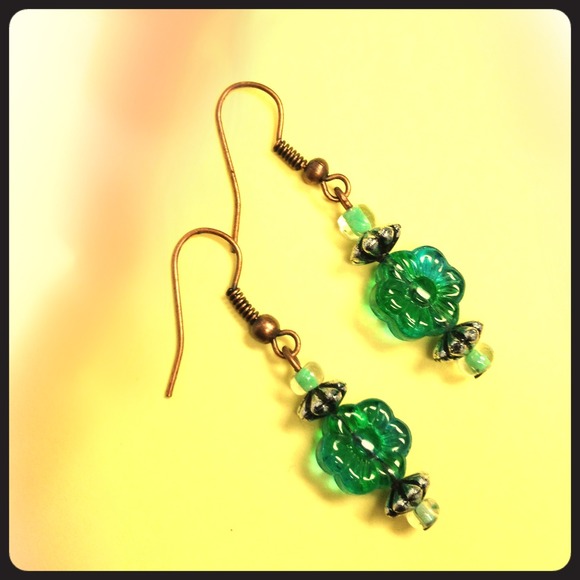 Handmade earrings - Picture 1 of 1