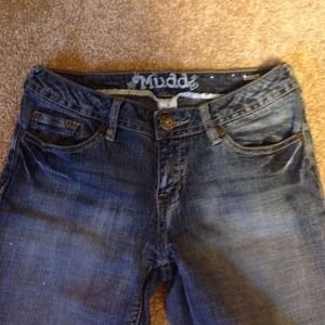 Size 5, boot cut, Mudd Jeans.