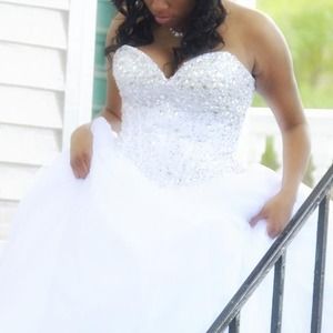 Prom / Wedding /   Quinceañera Gown