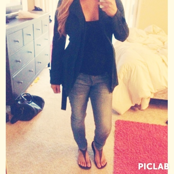 Blue coat - Picture 2 of 3