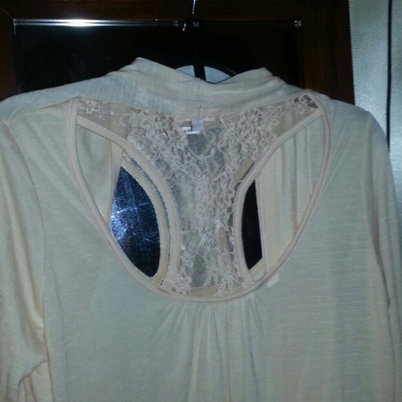 Light Peach with Lace Cover / NWOT - Picture 2 of 2