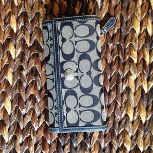 Coach wallet and mac lipstick bundle