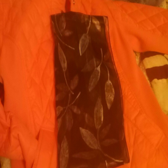 Scarf - Picture 4 of 4