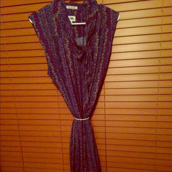 Printed floral shift dress