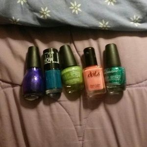 Nail polish bundle