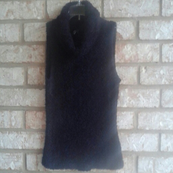 Soft  sleeveless cowl neck sweater blouse