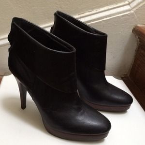 Steve Madden high heeled platform booties