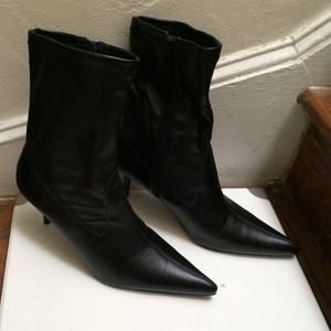 Steve Madden pointed booties