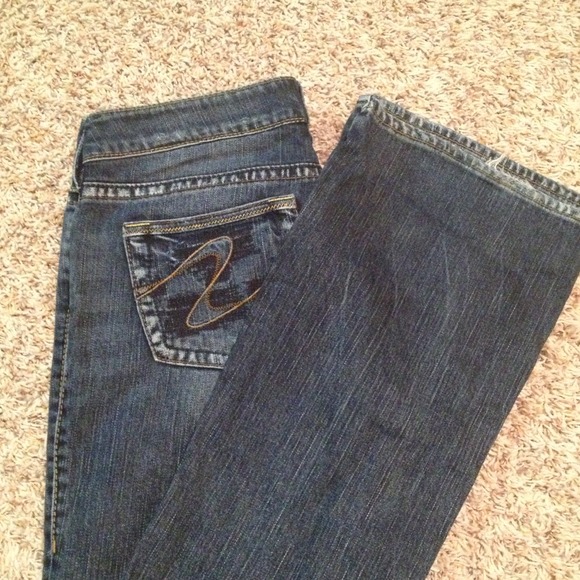 Silver Jeans - Tuesday Fit - Picture 3 of 4