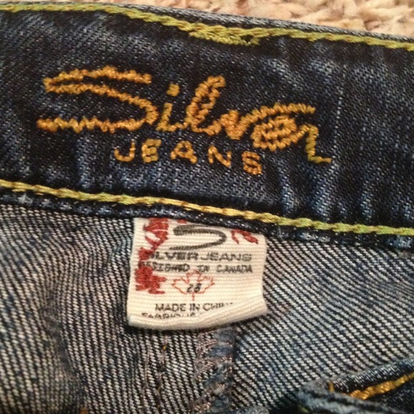 Silver Jeans - Tuesday Fit - Picture 4 of 4