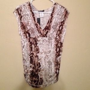 Sleeveless Snake Skin Tops