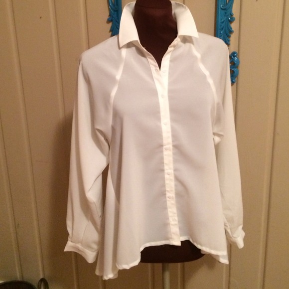 Blouse - Picture 2 of 2