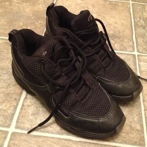 Capezio black dance shoe