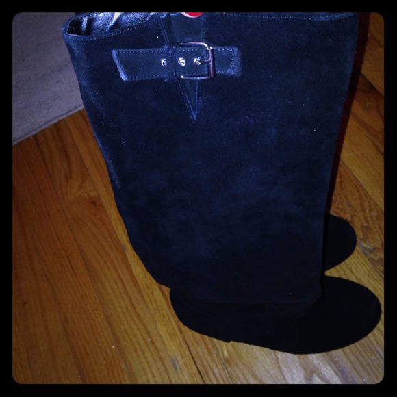 Steve. Madden suede boots. Gorgeous