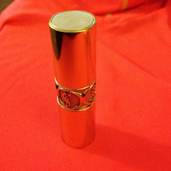 SOLD🚫🚫 YSL Rouge Volupte - Picture 4 of 4