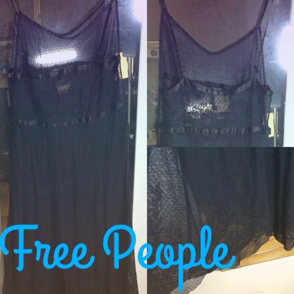 ❌✨TRADED✨✨ Free People Black Lace Slip