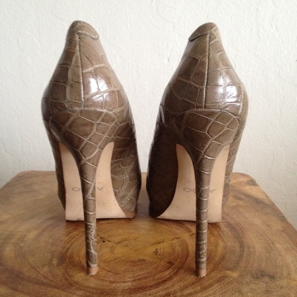 Taupe Croc-embossed Leather Heels - Picture 4 of 4