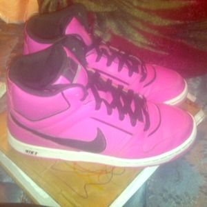Pink Nike Shoes
