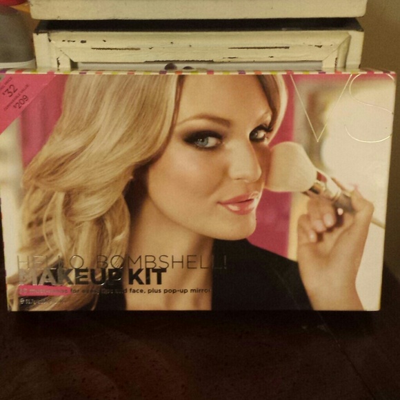 Victoria Secret Makeup/Cosmetics eyeshadow palette