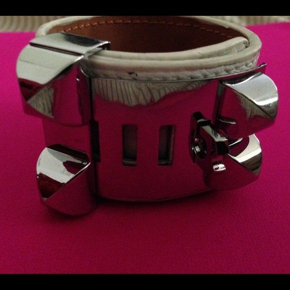 Hermes Spike Cuff CDC Leather rplc - Picture 2 of 4