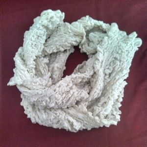 Cream chunky scarf