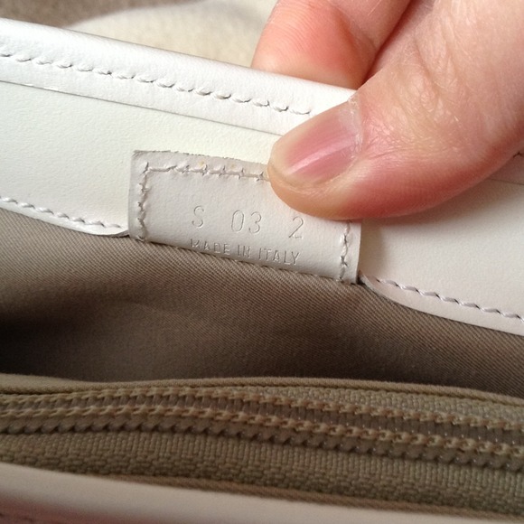 Authentic Burberry Purse & Wallet Set - Picture 2 of 3