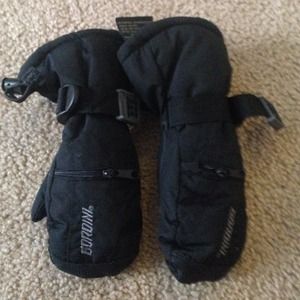*part of bundle for asmiths*Toddler snow mittens