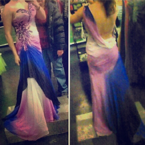 Size 16 prom dress. Worn twice.