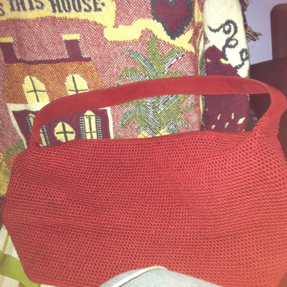 The Sak Red Handbag ***ON SALE***!!! - Picture 2 of 4