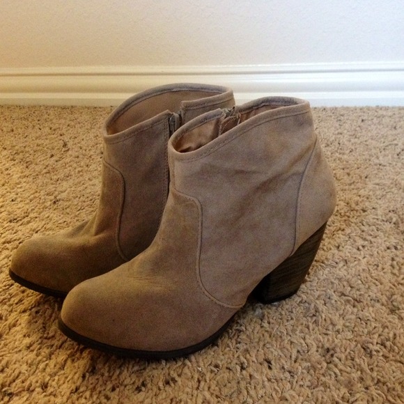 Tan Suede Booties