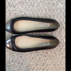 Michael Kors flats never worn