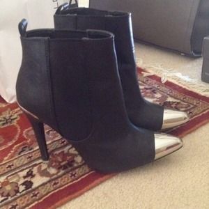 H&M black booties