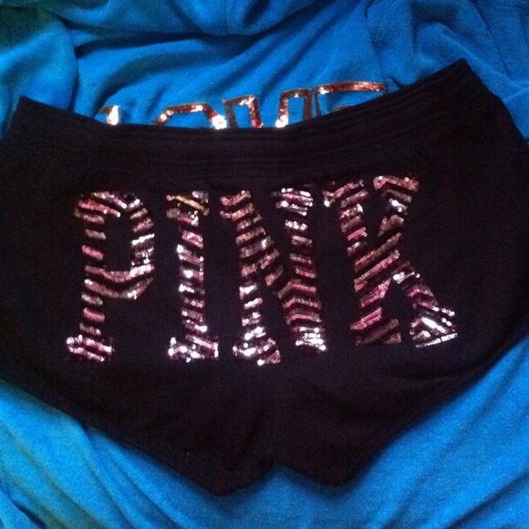 FOUND!If any1 needs the shorts I know where 2get - Picture 2 of 2