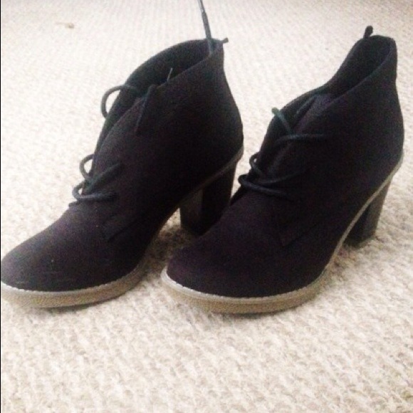 Black Booties ππ - Picture 3 of 4