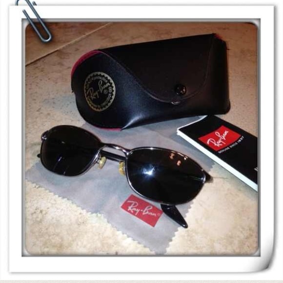Ray banand Gucci sunglasses