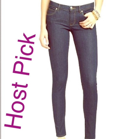 Juicy Couture Denim - 🎉2X HOST PICK🎉Juicy couture jeans