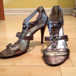 style&co silver heels