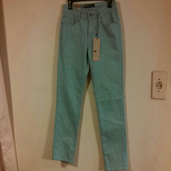 Levi's  pants