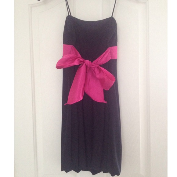 KID'S DRESS!!! - Picture 2 of 4