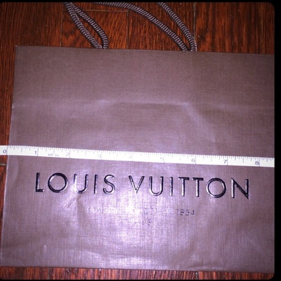 Louis Vuitton shopping bag - Picture 2 of 3