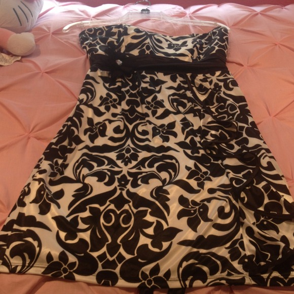 Pretty Black and white dress .