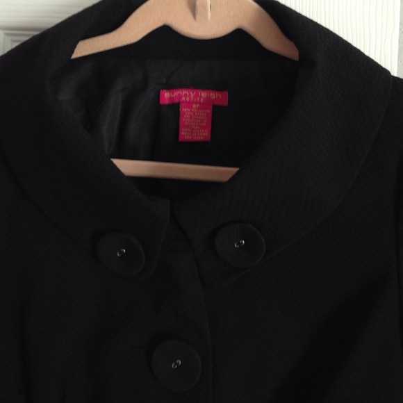 Cute black jacket size 8P - Picture 1 of 4