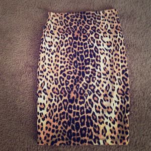 High waisted cheetah print skirt