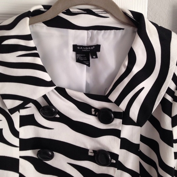 Black and white animal print jacket size M - Picture 1 of 4