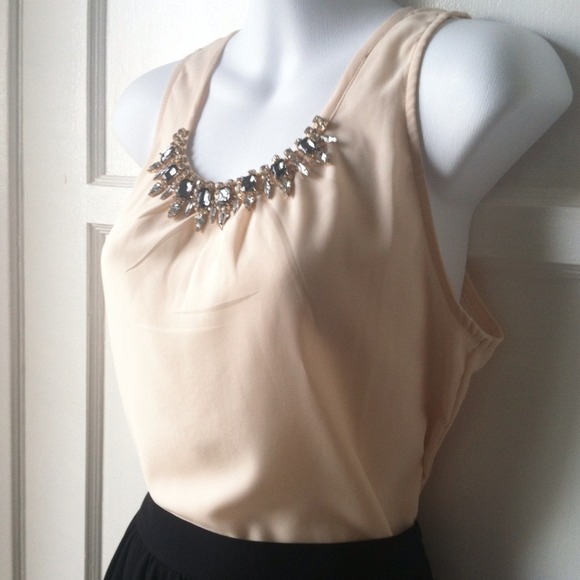 SOLD - Sheer Top - Picture 2 of 4